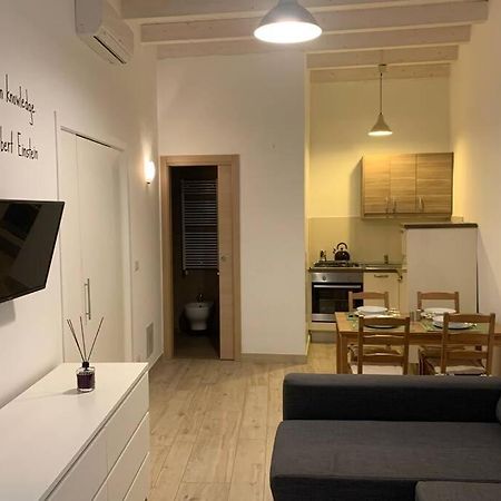 Апартаменты Casa Morola Monolocale Трани Экстерьер фото