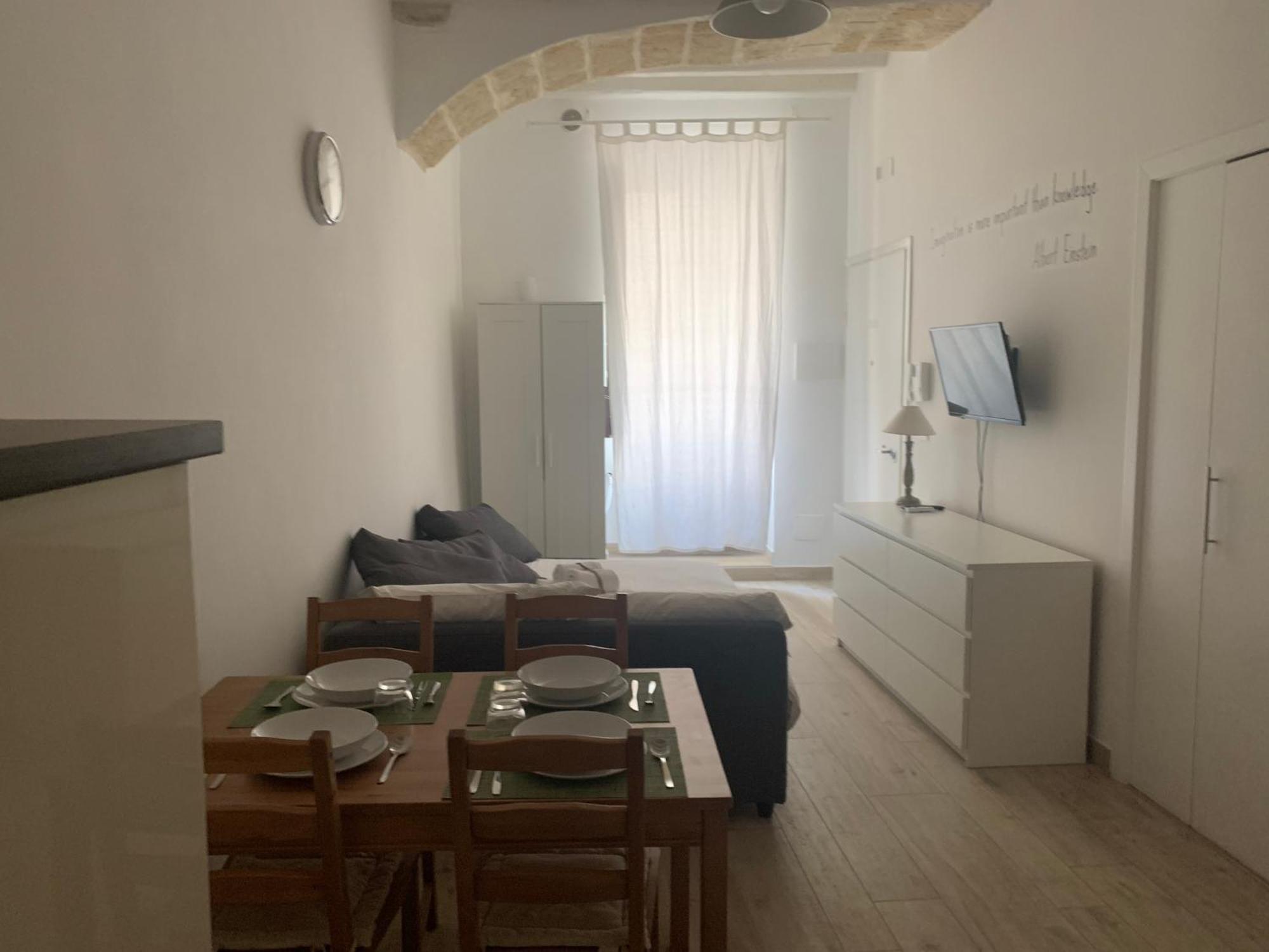 Апартаменты Casa Morola Monolocale Трани Экстерьер фото